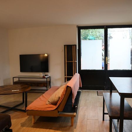 Appartement Avec Une Chambre Montlhéry Eksteriør billede